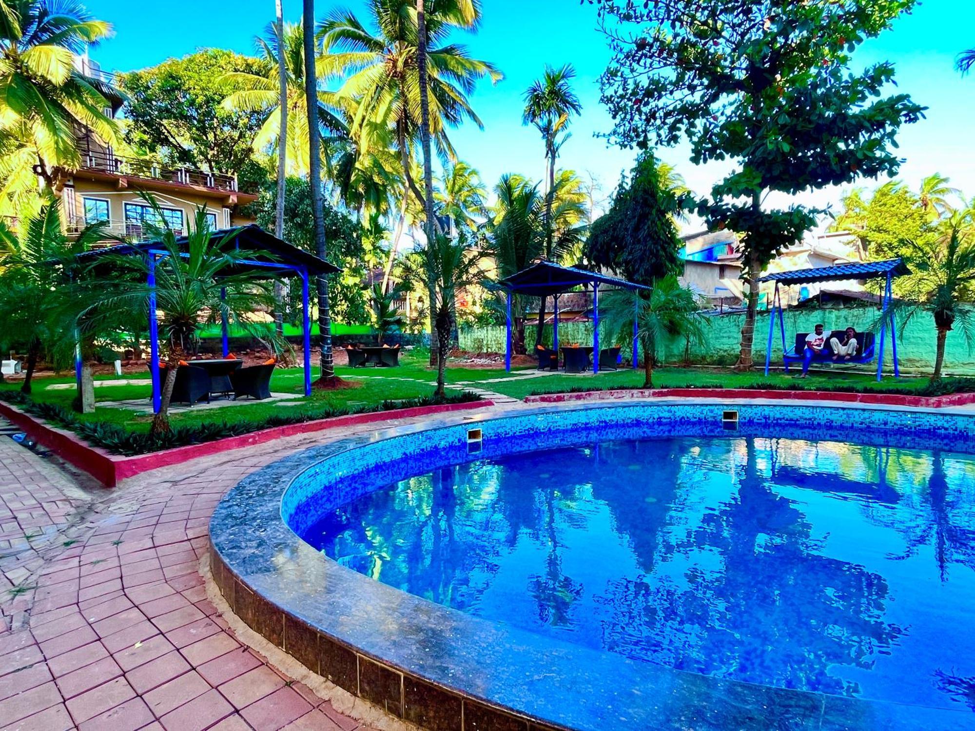 Summer Beach Resort, Goa - #Near Baga Beach #Swimming Pool #Garden #Bar #Lift #Premium Rooms #Property Of The Year #70565-84665 Calangute Buitenkant foto